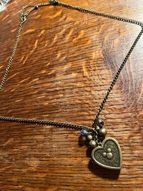 YNS Generic Bronze-Tone Heart Pendant Necklace with Purple Accent Beads